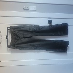 Express olive green cargo pants, size 4.